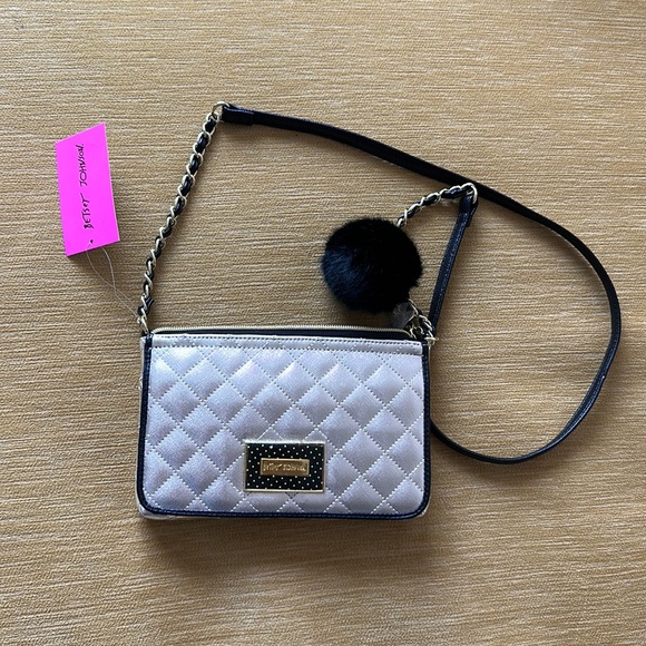 Gold Betsey Johnson Quilted Crossbody Bag - Picture 1 of 5
